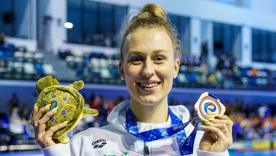 Lena Kreundl mit Bronze-Medaille