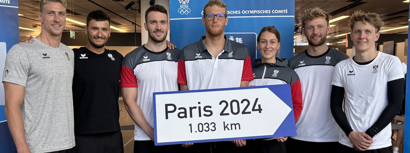 Schwimmer in Paris eingetroffen